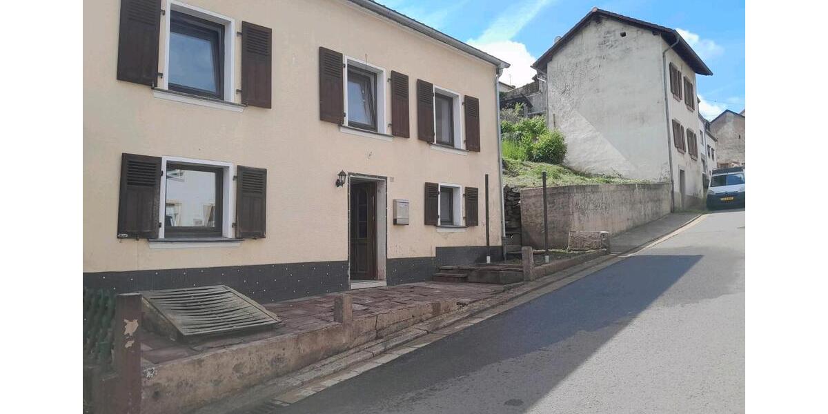 Reihenhaus Mettlach - 3 Zimmer, 80 m&sup2;, 145.000&euro; | Angebot:27166503