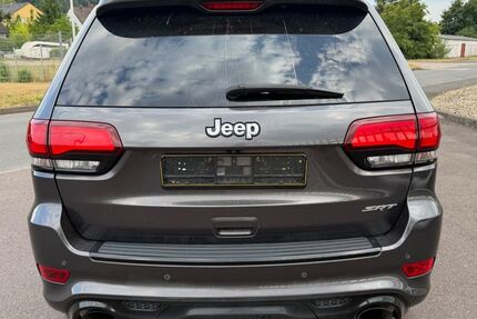 Jeep Grand Cherokee 195.000 km 17.990 &euro; Konz 54329