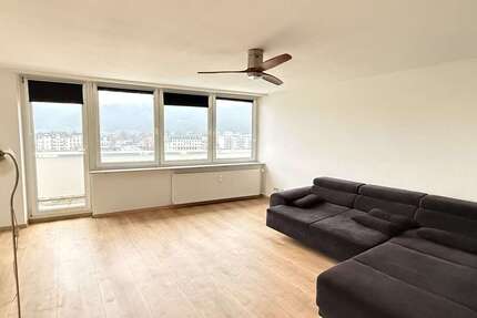 Wohnung Trier Altstadt - 2 Zimmer, 70 m&sup2;, 850&euro; | Angebot:24707498