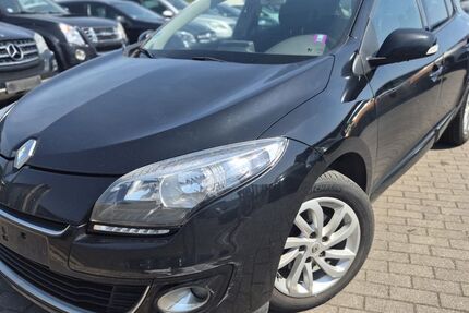 Renault Megane 245.678 km 3.000 &euro; Trier 54294