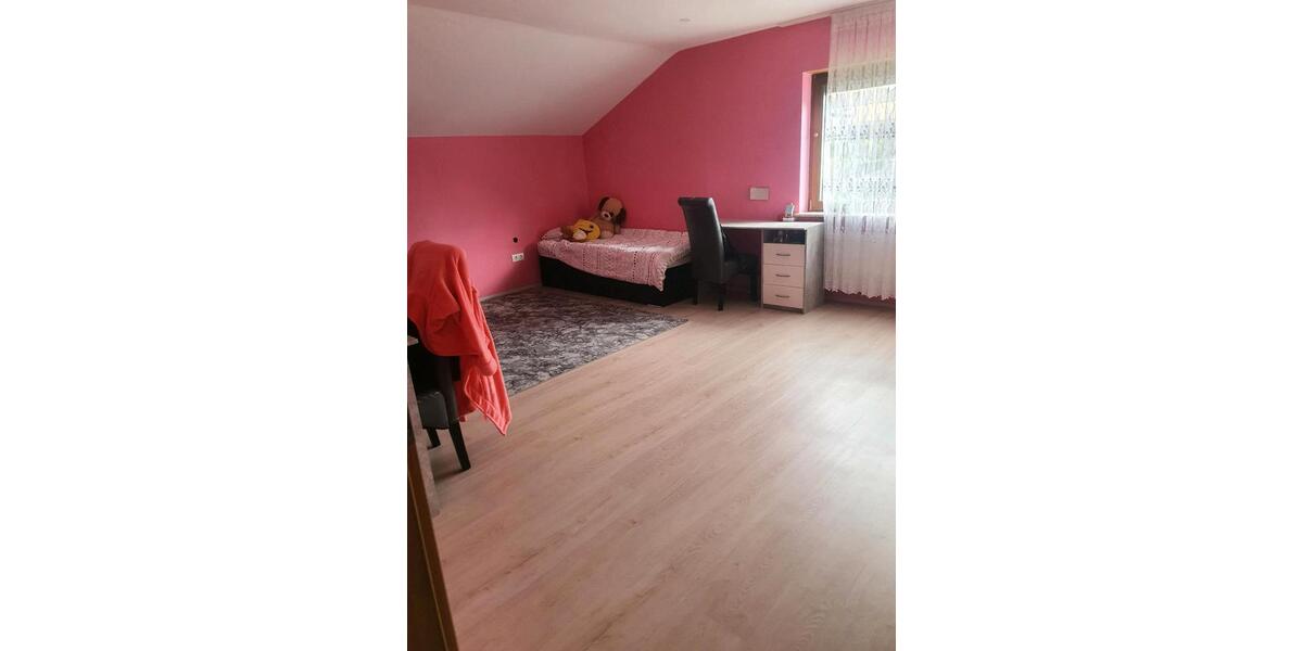 Einfamilienhaus Hermeskeil - 6 Zimmer, 200 m&sup2;, 459.000&euro; | Angebot:24353930