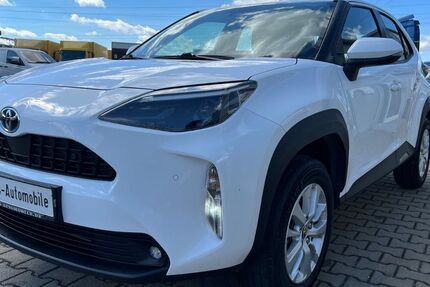 Toyota Yaris 206.000 km 15.490 &euro; Trierweiler Industriegebiet 54311