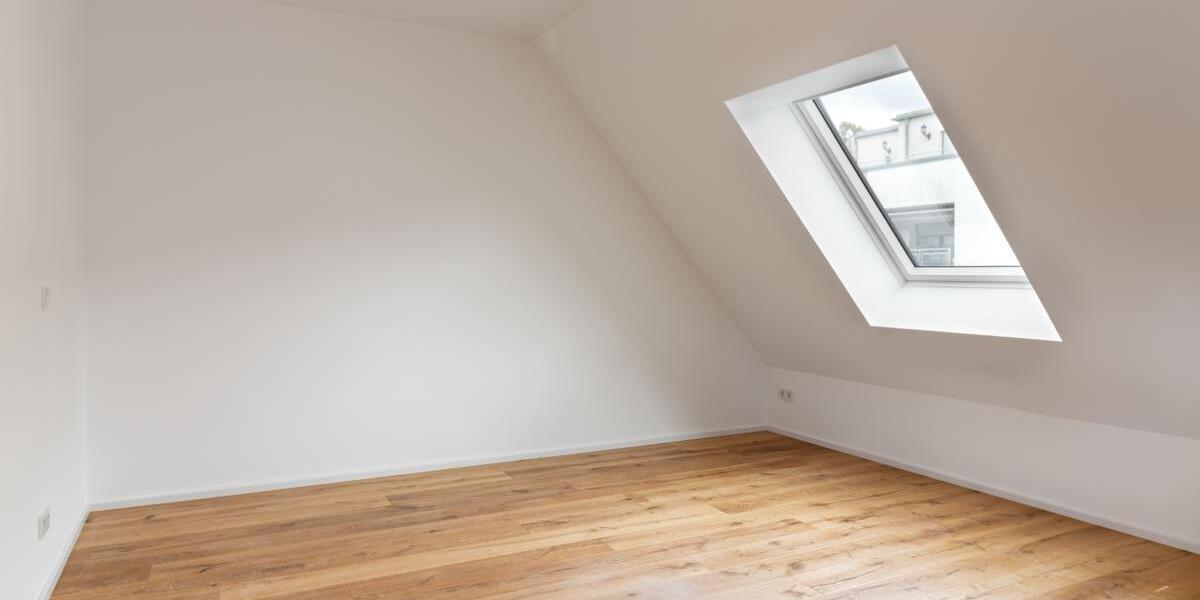 Trier-Feyen neue Maisonettewohnung mit Flair, moderner Heiztechnik sowie toller Weitsicht - Dachgeschoßwohnung Trier Feyen-Weismark | Angebot:27351418