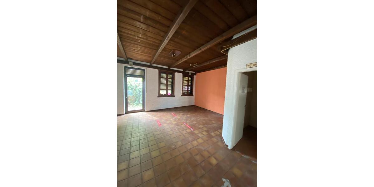 Erdgeschoßwohnung Mettlach - 2 Zimmer, 87 m&sup2;, 97.000&euro; | Angebot:27453692