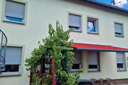 Haus Trierweiler - 10 Zimmer, 460 m&sup2;, 399.000&euro; | Angebot:27055293
