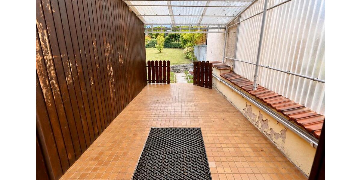 Doppelhaushälfte Mettlach - 7 Zimmer, 100 m&sup2;, 96.000&euro; | Angebot:27412883