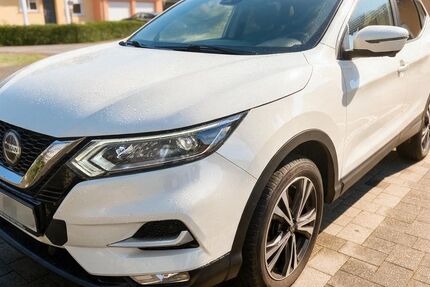 Nissan Qashqai 109.000 km 12.900 &euro; Badem 54657