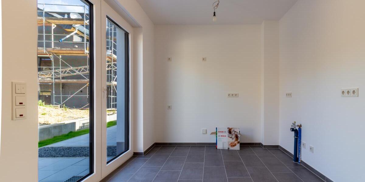 Neues vermietetes 3-Familienhaus als KFW 55 Energiesparhaus in ruhiger Lage Trier-Kernscheid - Mehrfamilienhaus, Wohnhaus Trier Kürenz | Angebot:18822890