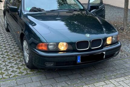 BMW 528 210.000 km 2.890 &euro; Bitburg 54634
