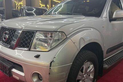 Nissan Pathfinder 340.000 km 2.990 &euro; Schweich 54338