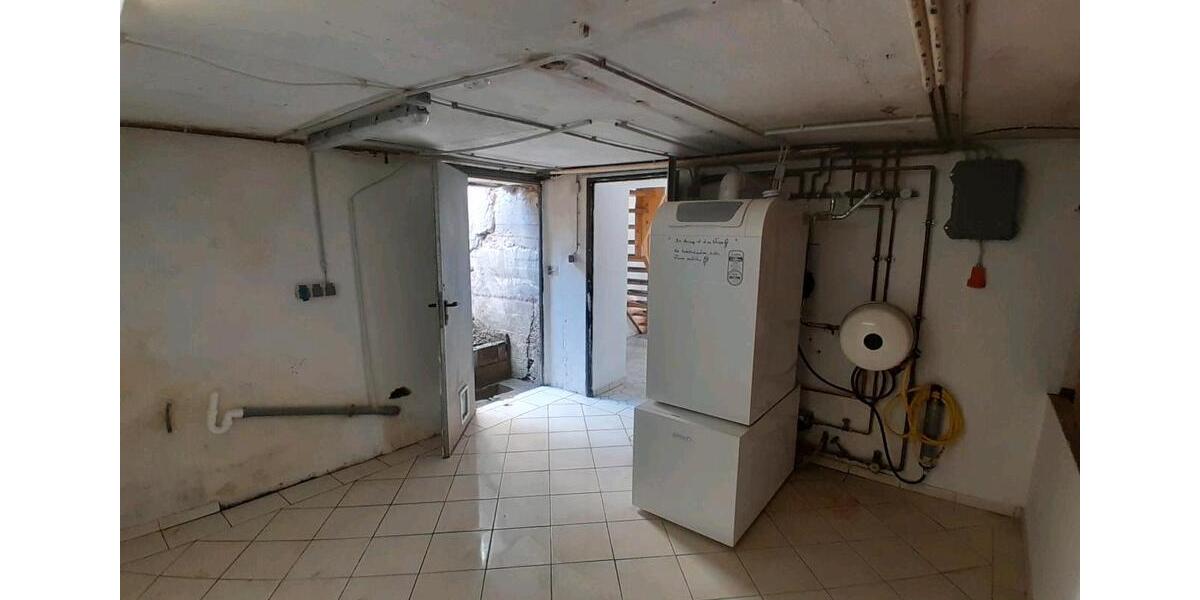 Reihenhaus Mettlach - 3 Zimmer, 80 m&sup2;, 145.000&euro; | Angebot:27166503