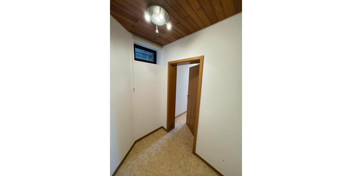 Erdgeschoßwohnung Bitburg - 1 Zimmer, 69 m&sup2;, 900&euro; | Angebot:25407973