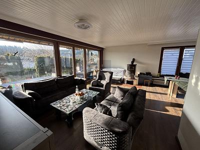 BUNGALOW, TOP LAGE, EBENERDIG, INNEN RENOVIERT - Einfamilienhaus Mettlach | Angebot:27449920