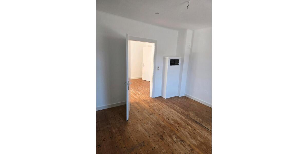 Bauernhaus, Landhaus Osburg - 4 Zimmer, 90 m&sup2;, 295.000&euro; | Angebot:26957958
