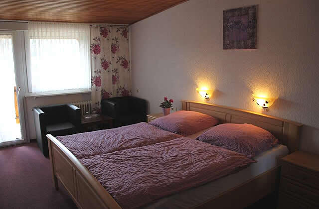 Romatisches Hotel mit Restaurant in der Eifel - Gewerbeobjekt Bitburg | Angebot:26477317