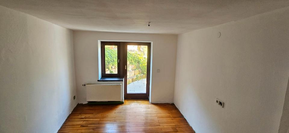 Reihenhaus Irsch - 3 Zimmer, 60 m&sup2;, 85.000&euro; | Angebot:27226326