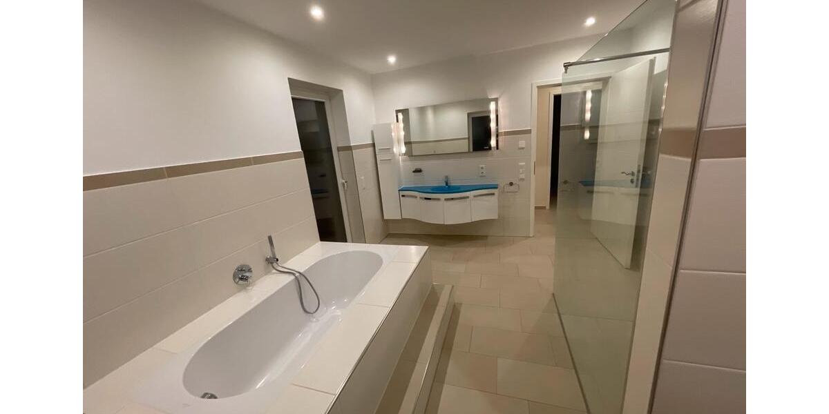 Einfamilienhaus Spangdahlem - 9 Zimmer, 260 m&sup2;, 499.000&euro; | Angebot:27227808