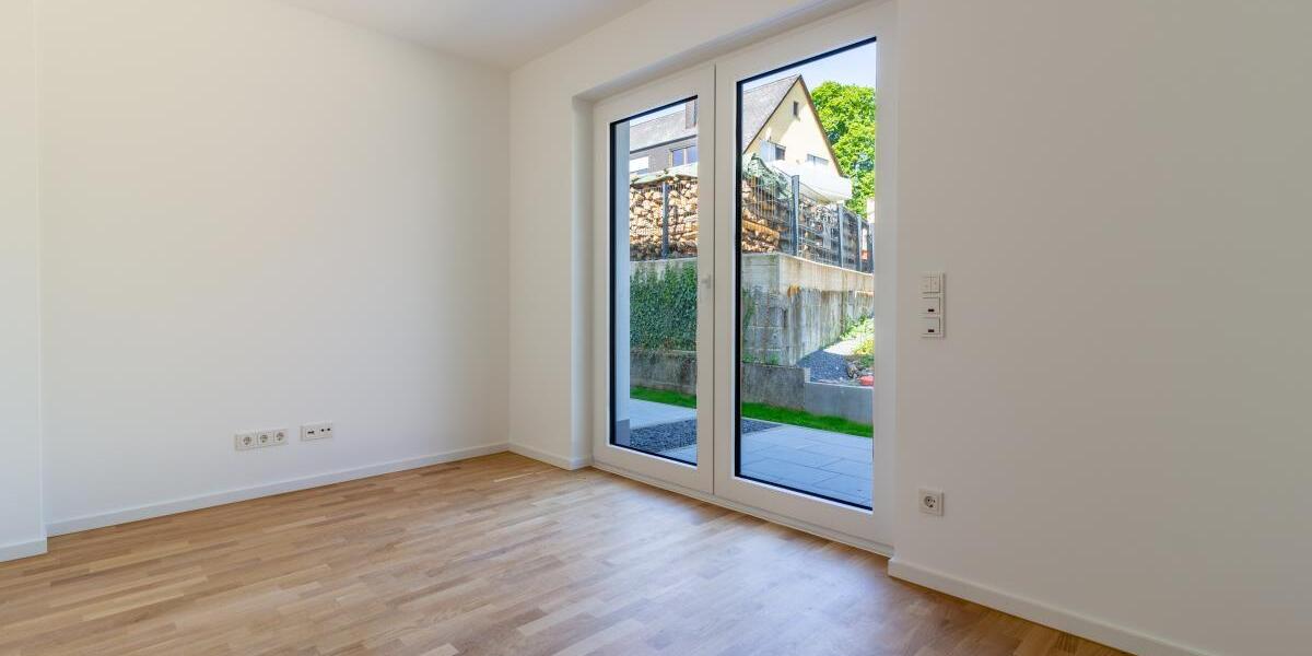 Neues vermietetes 3-Familienhaus als KFW 55 Energiesparhaus in ruhiger Lage Trier-Kernscheid - Mehrfamilienhaus, Wohnhaus Trier Kürenz | Angebot:18822890