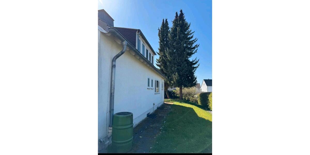 Einfamilienhaus Bitburg - 8 Zimmer, 165 m&sup2;, 380.000&euro; | Angebot:27426869