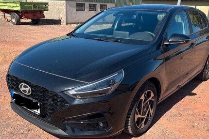 Hyundai i30 9.800 km 18.850 &euro; Wincheringen 54457