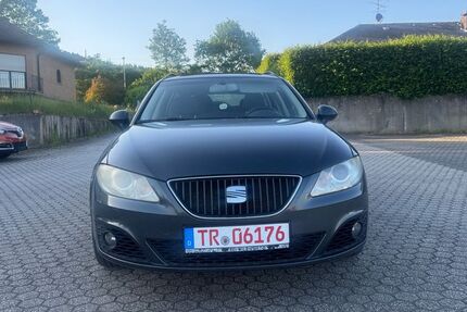 Seat Exeo 300.000 km 1.600 &euro; Schweich-Issel 54338