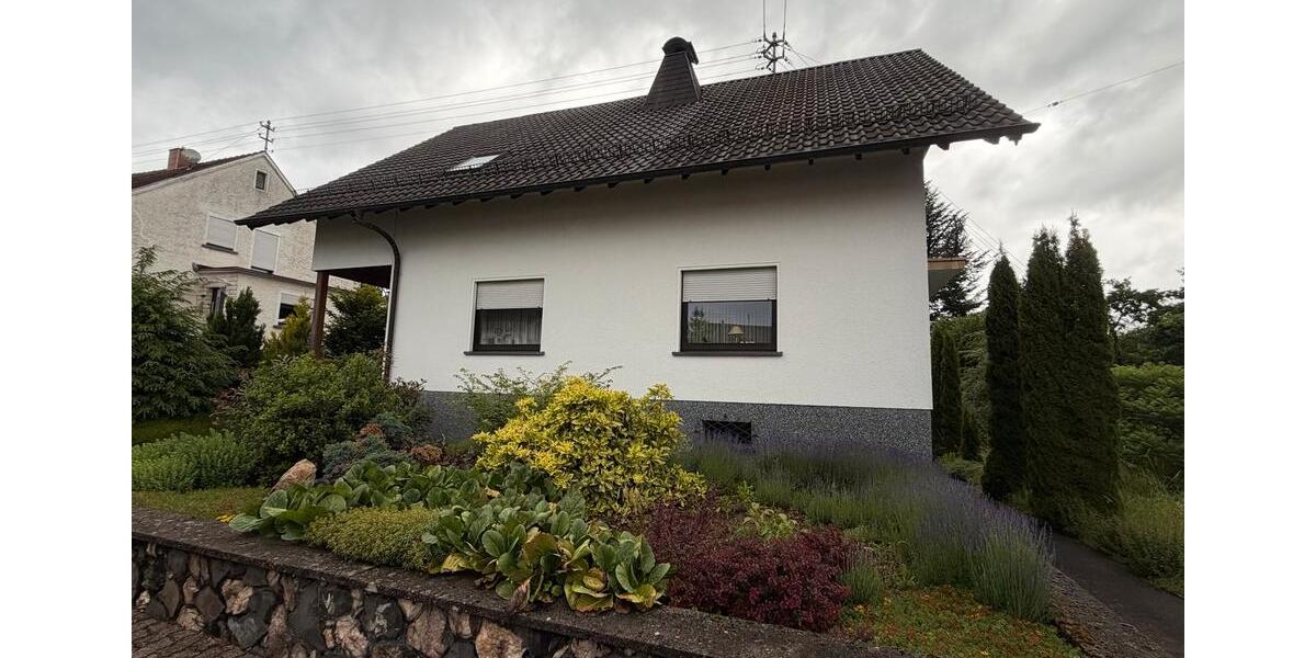 Einfamilienhaus Weiskirchen - 7 Zimmer, 181 m&sup2;, 279.000&euro; | Angebot:27462343