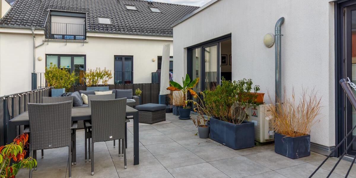 Altersgerechte Penthousewohnung mit großer Dachterrasse nur 5 Gehminuten Nähe Porta - Einfamilienhaus Trier Nord | Angebot:27480063