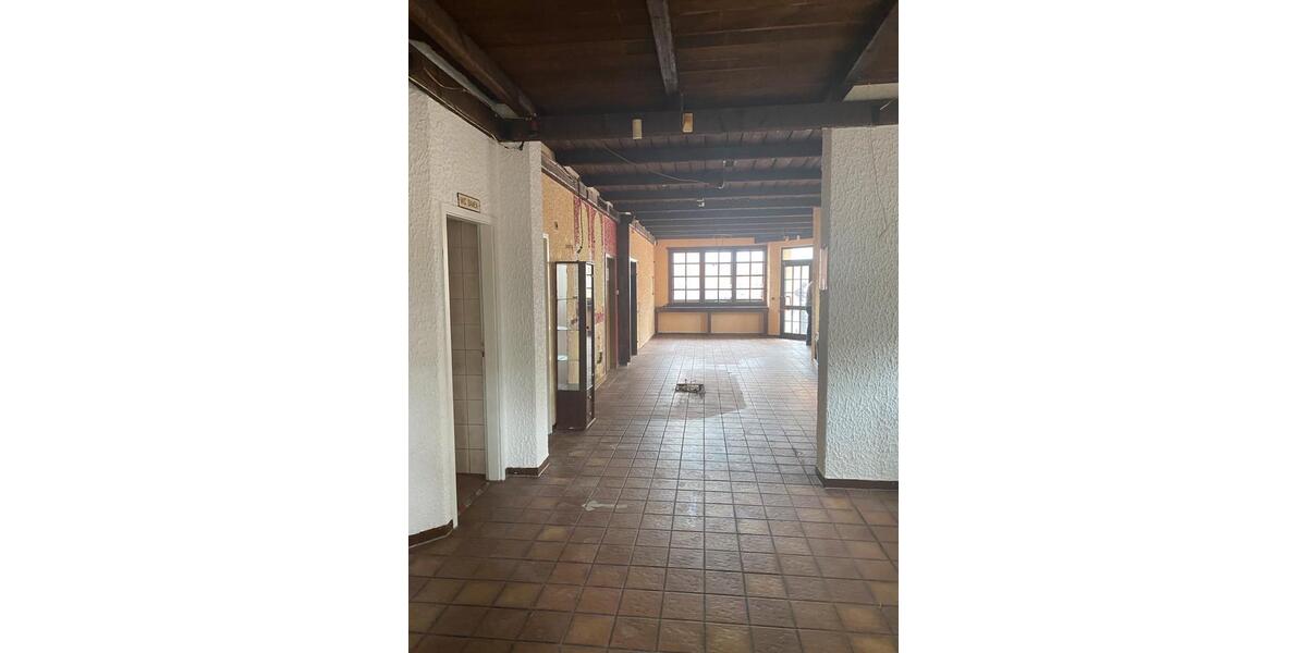 Erdgeschoßwohnung Mettlach - 2 Zimmer, 87 m&sup2;, 97.000&euro; | Angebot:27453692