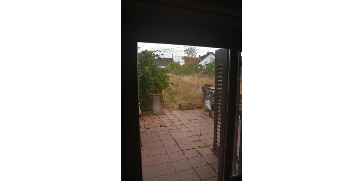 Einfamilienhaus Losheim am See - 11 Zimmer, 150 m&sup2;, 200.000&euro; | Angebot:27285440