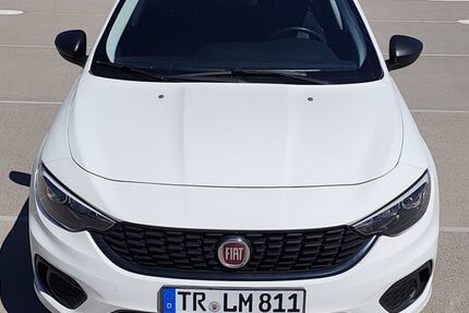 Fiat Tipo 105.000 km 11.800 &euro; Kasel 54317