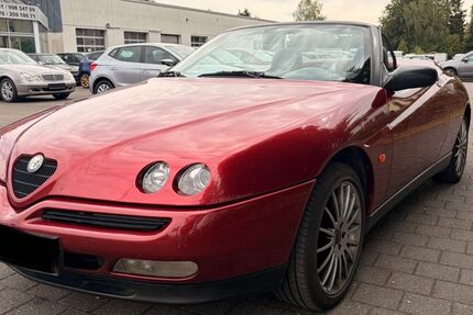 Alfa Romeo Spider 128.790 km 9.900 &euro; Trier 54294