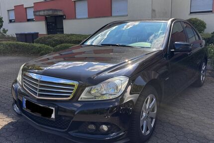 Mercedes-Benz 200 190.000 km 8.990 &euro; Trier 54296
