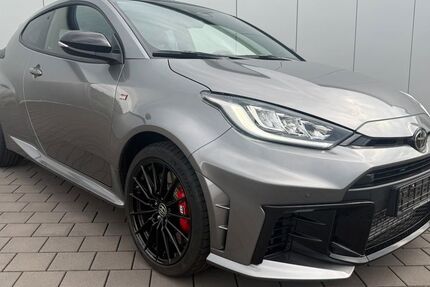 Toyota Yaris 4.170 km 44.990 &euro; Trier 54296