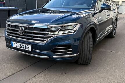 VW Touareg 77.000 km 39.900 &euro; Trier 54290