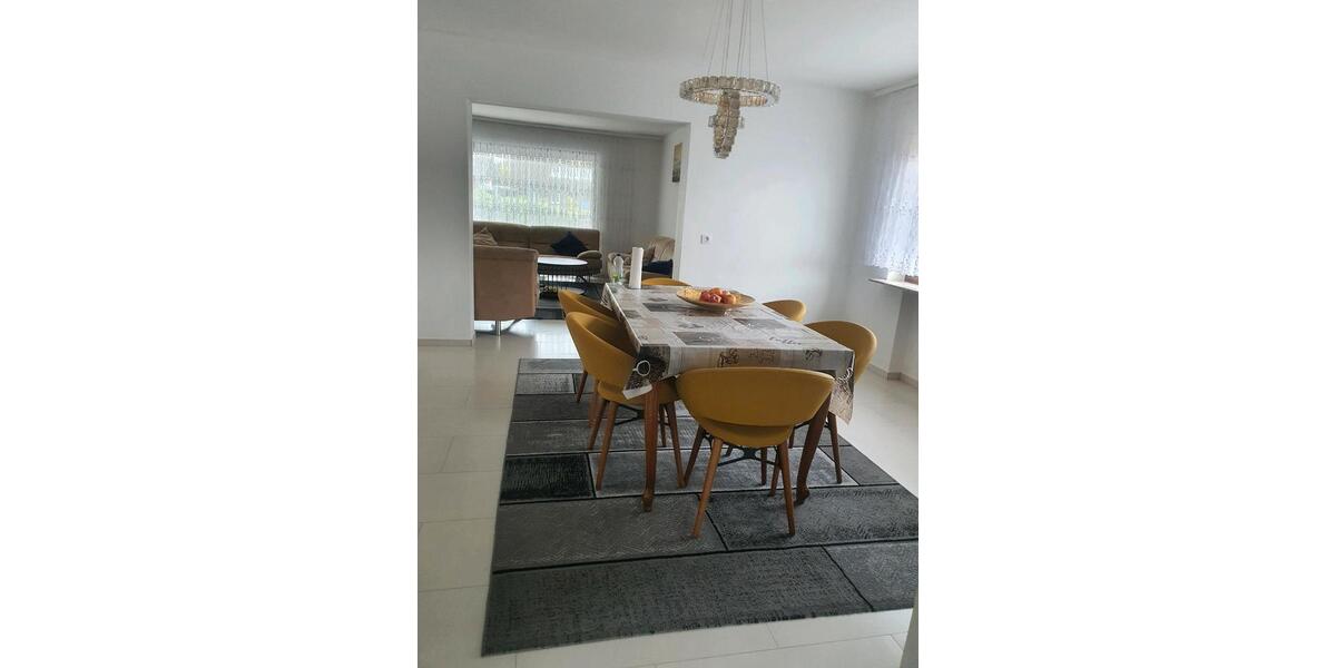 Einfamilienhaus Hermeskeil - 6 Zimmer, 200 m&sup2;, 459.000&euro; | Angebot:24353930