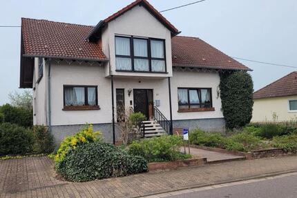 Haus Losheim am See - 285.000&euro; | Angebot:27270632