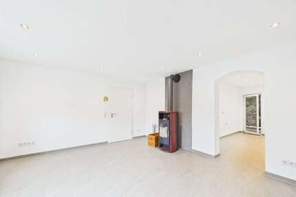Wohnung Kordel - 5 Zimmer, 96 m&sup2;, 900&euro; | Angebot:27469168