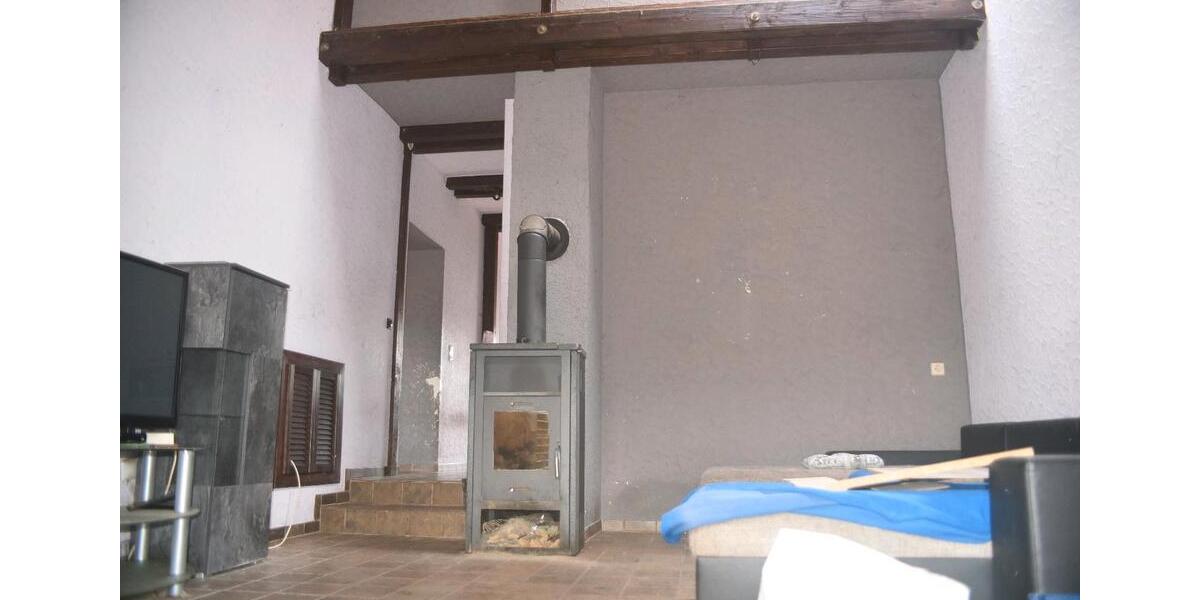 Einfamilienhaus Losheim am See - 11 Zimmer, 150 m&sup2;, 200.000&euro; | Angebot:27285440