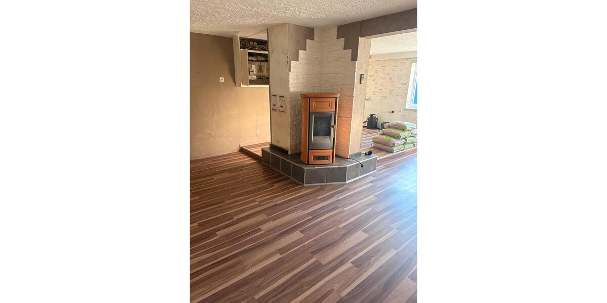 Einfamilienhaus Losheim am See - 5 Zimmer, 140 m&sup2;, 64.000&euro; | Angebot:27465085