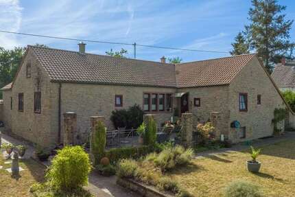 Haus Alsdorf - 8 Zimmer, 213 m&sup2;, 749.000&euro; | Angebot:27207492