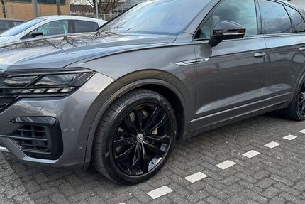 VW Touareg 149.000 km 42.000 &euro; Kasel 54317
