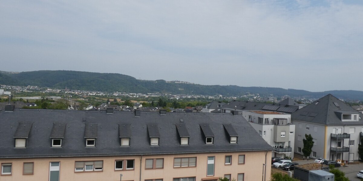 Trier-Feyen neue Maisonettewohnung mit Flair, moderner Heiztechnik sowie toller Weitsicht - Dachgeschoßwohnung Trier Feyen-Weismark | Angebot:27266354