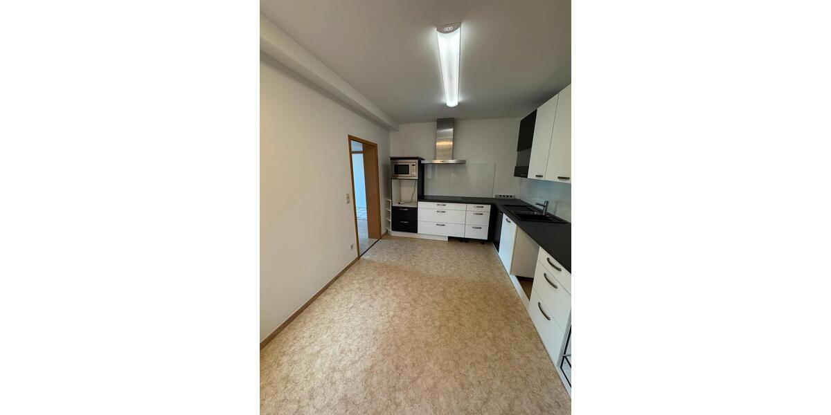 Erdgeschoßwohnung Bitburg - 1 Zimmer, 69 m&sup2;, 900&euro; | Angebot:25407973