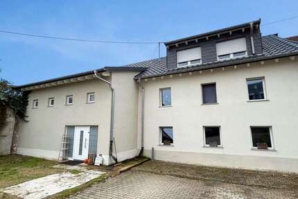 Haus Mettlach / Orscholz Orscholz - 7 Zimmer, 263 m&sup2;, 299.000&euro; | Angebot:27244798