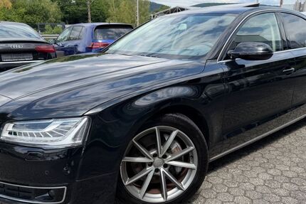 Audi A8 66.000 km 29.490 &euro; Konz 54329