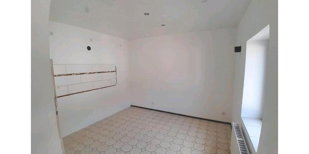 Reihenhaus Mettlach - 3 Zimmer, 80 m&sup2;, 145.000&euro; | Angebot:27166503