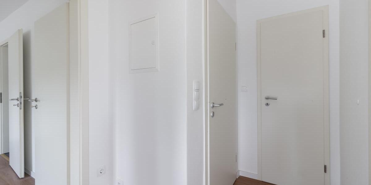 Trier-Ehrang -Teilrenoviertes Wohnhaus für die große Familie oder als 3-Familienhaus - Reihenhaus Trier West-Pallien | Angebot:27370732