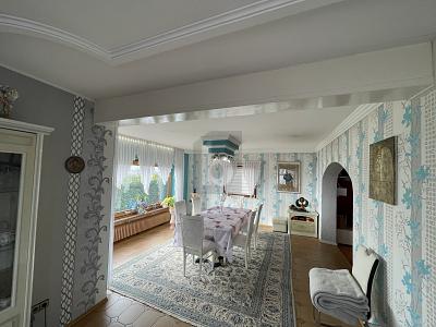 ALTERSGERECHT, POOL, TOP ZUSTAND, EFFIZIENT - Einfamilienhaus Weiskirchen | Angebot:27446371
