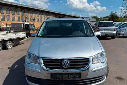 VW Touran 240.000 km 2.400 &euro; Bitburg 54634