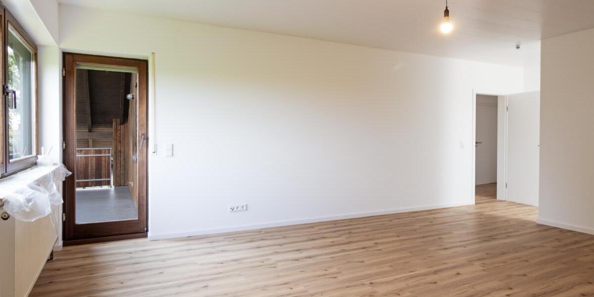 Renovierte 3-Zimmer Wohnung in ruhiger Lage von Pellingen - Dachgeschoßwohnung Pellingen | Angebot:27225332